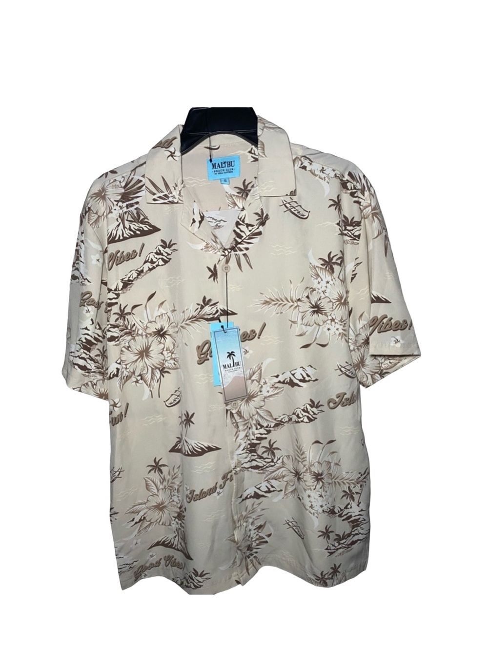 Exclusive Malibu Beach Club‎ Mens M Button Down S/S shirt w/Matching Shorts